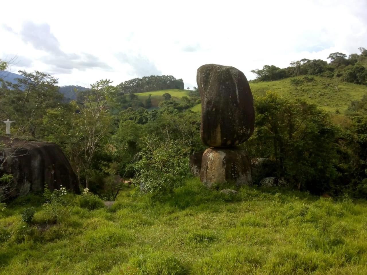Refugio Horse Villa ซานโต อังตัวนิโอ โด ปิงญัล ภายนอก รูปภาพ